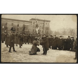 Armia Wielkopolska, Wojsko Wielkopolskie] Fotografia z przysięgi Armii Wielkopolskiej, złożonej przez gen. Dowbor-Muśnickiego. 26 I 1919 .Fot. Greger i Ska. W Poznaniu.
