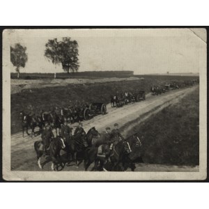 23 Pułk Artylerii Lekkiej] Fotografia z manewrów pułku w terenie. Będzin (?) Okres międzywojenny