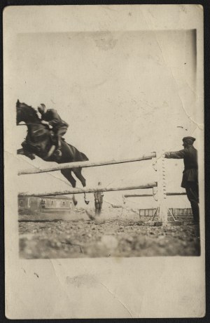 4th Horse Artillery Squadron] Lt. Wladyslaw Lubienski on the gelding 