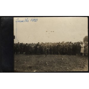 Garnizon Suwałki] Fotografia z nieznanej uroczystości wojskowej (pułkowej / Święto Żołnierza?). Suwałki 1929 r.