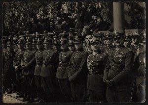 Polish Army, Lviv 1936] Photograph of a Polish Army parade in Lviv on September 14, 1936. Photograph of a group of colonels and lieutenant colonels of the Polish Army. Visible among others is Stefan Grot-Rowecki. Visible among others Fot. W. Pikiel