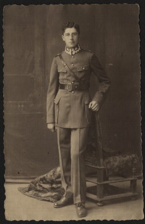 Polish Army] Portrait photograph of officer Tadeusz Puchała and photograph of 2 officers, including Tadeusz Puchała. 1920s.