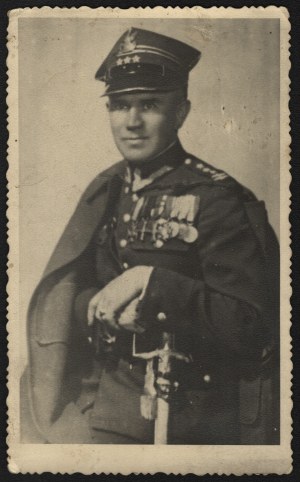 Polish Army] Photograph of Colonel Emil Wojciech Czaplinski. 1930s.