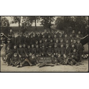 10 Pułk Artylerii Ciężkiej] Fotografia zbiorowa podoficerów rezerwy 10 P.A. C. Przemyśl 1931 [autografy]