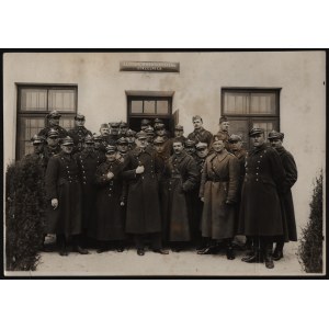 Centrum Wyszkolenia Piechoty] Fotografia uczestników kursu pułkowników na dowódców pułków. Rembertów 25 IV 1933 r.