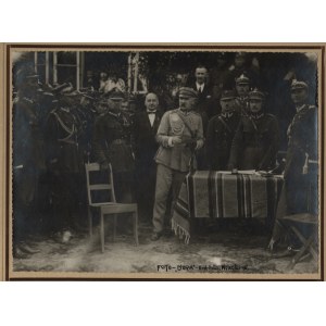[Il maresciallo Jozef Pilsudski sulle manovre del 2° P.P.L. a Dalewice presso Kielce. 6 VIII 1926. Foto D,Ora Królewska Huta 15 Via Wolności