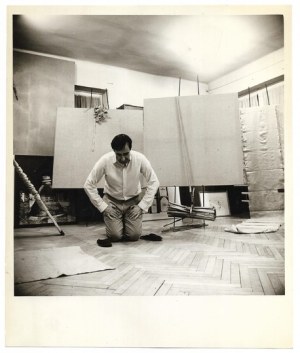 Tadeusz Kantor (1915-1990), In the studio, 1960s.