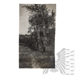 II RP Fotografia Dwóch Oficerów Podczas Ćwiczeń Wojska Polskiego