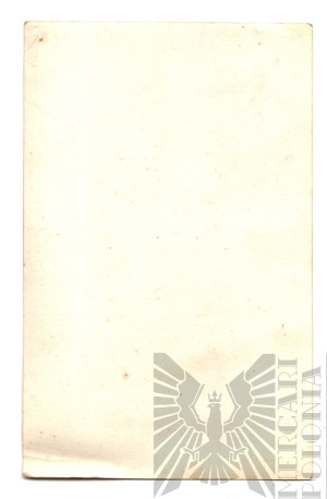 PSZnZ Photograph of Plutego of the 4th Infantry Division While Making Tailoring Corrections - Badge of the 2nd Infantry Rifle Division, Eagle