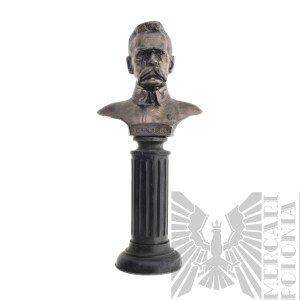 II RP Popiersie Marszałka Józefa Piłsudskiego Na Kolumnie
