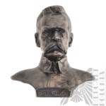 II RP Popiersie Marszałka Józefa Piłsudskiego Na Kolumnie