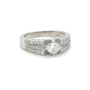 18K WHITE GOLD RING - 4.81G WITH DIAMONDS - DH-R768