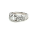 18K WHITE GOLD RING - 4.81G WITH DIAMONDS - DH-R768
