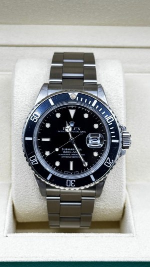 ROLEX SUBMARINER DATE YELLOW DIAL 168000