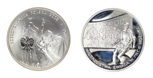 Set of 2 pcs. 10 gold 2002.