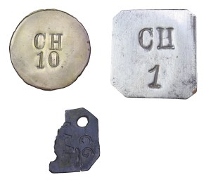Set of 2 and a half CH and CG domino tokens