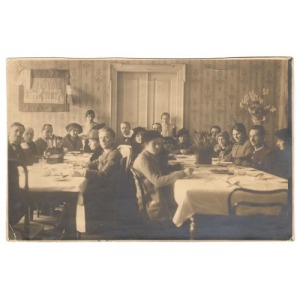 Przyjęcie w siedzibie Departamentu Wojskowego Naczelnego Komitetu Narodowego w Piotrkowie, 1917