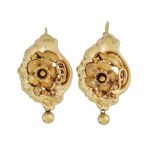 Earrings with floral motif, Russia, mid-19th century.