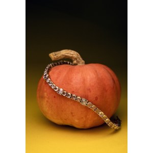 Bracelet, so-called tennis bracelet, 2nd half of the 20th century.
