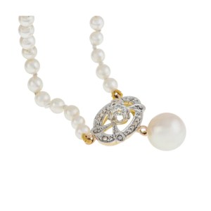 Necklace, first half of the 20th century.