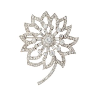 Brooch in the form of a flower, mid-20th century.
