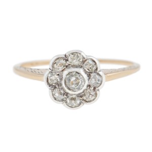Daisy-shaped ring, Hungary, Pest, 19th/20th century.