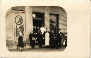 Budapest XV. Rákospalota, Szeniczei Kálmán és Károly hentes és mészáros üzlete. Zápolya utca 63...