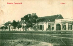 Nyírbátor, Piac tér, Weisz Lipót órás és ékszerész, Grünstein Lipót szabó és Sztruhár István üzlete...