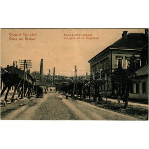 Resicabánya, Resica, Resicza, Resita; Fő utca a polgári iskolával. W.L. 1147. / Hauptgasse mit der Bürgerschule ...