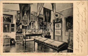 1903 Kassa, Kosice; A Rákóczi-ereklyekiállítás fegyverterme, belső. Nyulászi Béla kiadása ...
