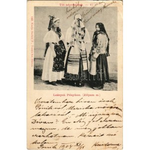 1904 Pónik, Pónyik, Pojnik (Zólyom); Leányok Pónyikon. Tót népviseletek 42. Sochán P. kiadása / Upper Hungarian (Slovak...