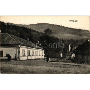 Újantalvölgy, Új-Antalvölgy, Utekac (Poltár); határ cseh és magyar zászlókkal. Cagán Rudolf kiadása ...