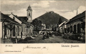 1904 Huszt, Chust, Khust; Fő utca, vár, templom, üzletek. Ausländer Ignác kiadása / main street, castle, church, shops ...