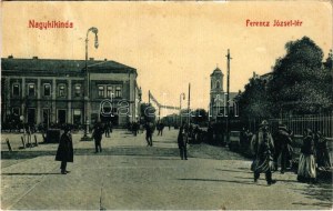 1910 Nagykikinda, Kikinda; Ferenc József tér, piac, templom. W.L. Bp. 2127. / square, market, church (gyűrődés / crease...