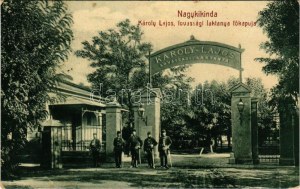 1909 Nagykikinda, Kikinda; Károly Lajos lovassági laktanya főkapuja, K.u.K. katonák. W.L. Bp. 2141. / K.u.K. military...