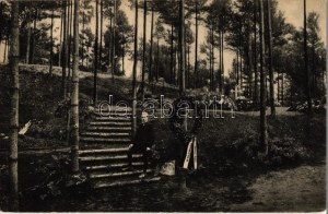 Aachen, Heldenhain Krieger Ehrenfriedhof 1914 am Fusse des Bismarckdenkmal ...