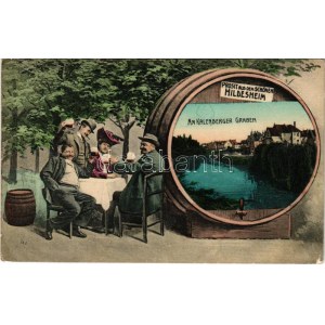 1907 Hildesheim, Kalenberger Graben, Prosit / general view, montage with barrel and drinking people (EB...