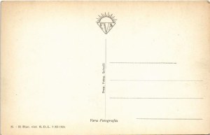 Napoli, Naples; Stazione Marittima. Fotog. Spinelli / port, station (EK)
