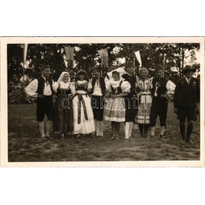 Ukrán cserkész csapat, csoportkép / Ukrainian scout team, group picture. photo (b)