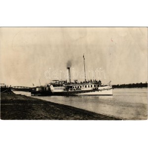 1933 JOSEF CARL DGT-HILDEGARDE típusú lapátkerekes gőzhajó / Hungarian paddlewheeler passenger steamship...