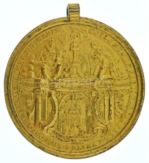 1741. Erdély hódolata Mária Teréziának, aranyozott bronz emlékérem, füllel. ...