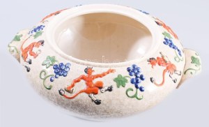 Villeroy & Boch bólés készlet plasztikus ördög-figurás díszítéssel. Art deco, ca 1920.. Kínáló d:37 cm + 6 pohár...