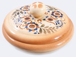 Zsolnay art deco magyaros mintás fedeles edény. Jelzett, mázrepedéssel, d: 18,5 cm, m: 10,5 cm //...