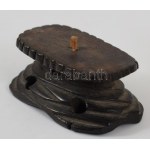 cca 1900-1920 Elefántcsont Buddha szobor, fa talapzaton, alján régi aukciós címkével, teljes m: 7 cm /// Circa 1900...