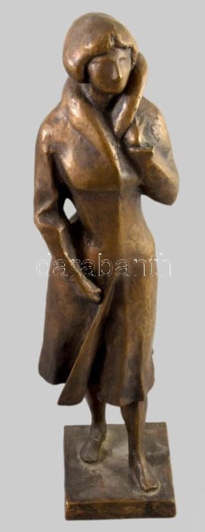Nagy Géza (1921-2003): Kabátos nő. Bronz, jelzett, m: 40 cm /// Géza Nagy (1921-2003): Woman in a Coat. Bronze, signed...