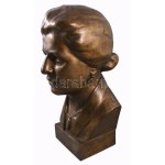 Vastagh László (1902-1972): Édesanyám. Bronz, 1935, patinával, jelzett, m: 34,5 cm /// László Vastagh (1902-1972)...