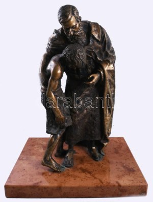 Varga Zoltán (1963-) A tékozló fiú. 2001. Bronz, márvány talapzaton, m: 39,5 cm /// Zoltán Varga (1963-...