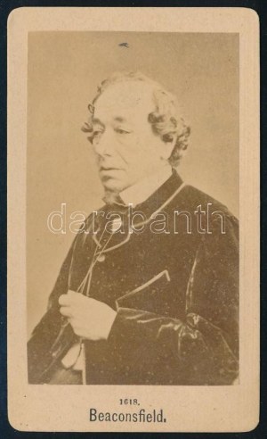 cca 1880 Benjamin Disraeli, Beaconsfield grófja (1804-1881) brit konzervatív politikus, író, miniszterelnök ...