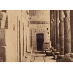 cca 1890-1900 Jean Pascal Sébah (1872-1947): Phylae intérieur de la galerie Colonnade du Nord ...