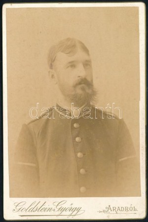1893 Bányász egyenruhában, kabinetfotó Goldstein György aradi műterméből, a verzón ceruzával írt feljegyzéssel...
